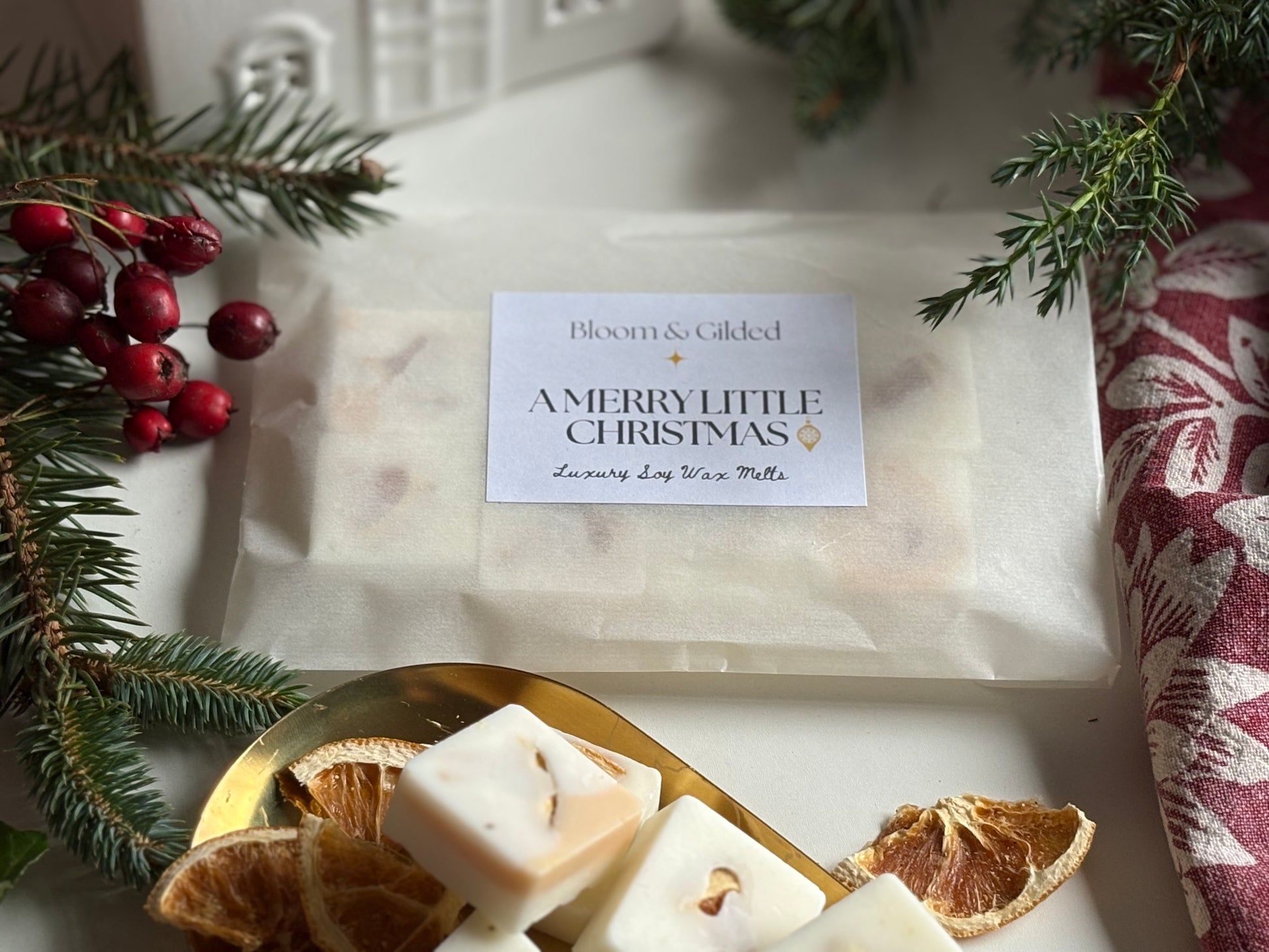 A joyful botanical blend that sparkles like early-evening laughter. Bright citrus and juniper are softened by lavender and lemon verbena, creating a naturally uplifting scent that fills the room with gentle festive cheer.

A Merry Little Christmas is a pure essential oil blend with scent notes of sparkling citrus, juniper berry, lavender and lemon verbena.

Feels like the first toast of the season - golden, bright and full of possibility.

Pure essential oils • Vegan • Cruelty-free • Natural soy wax