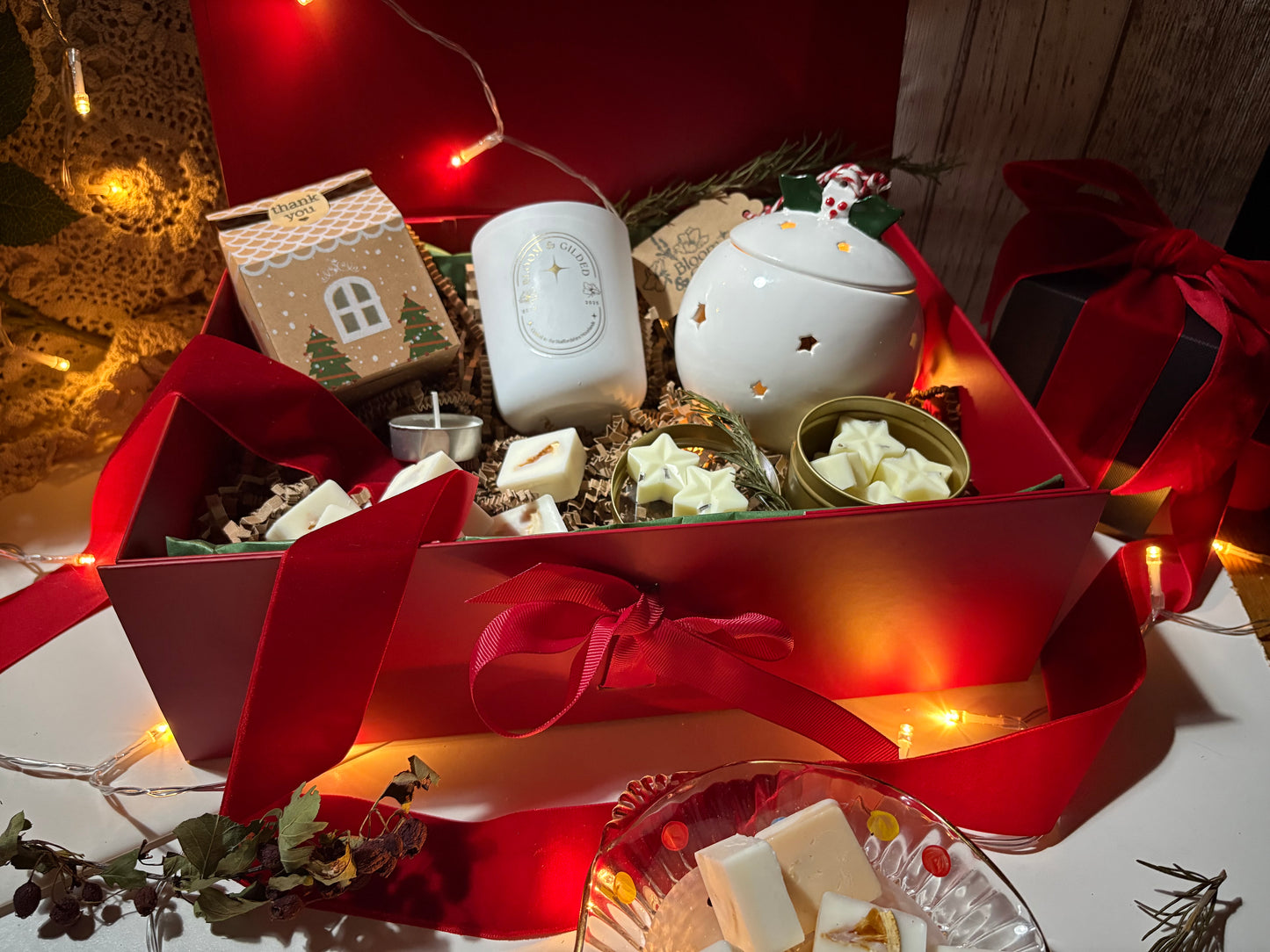 The Calm & Bright Christmas Deluxe Box